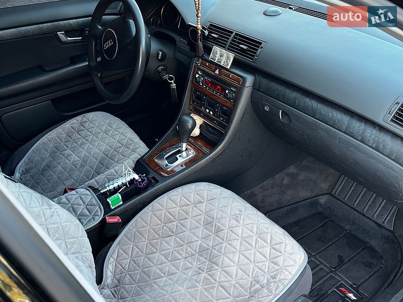 Седан Audi A4 2002 в Тернополі