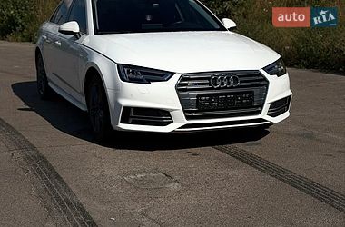 Седан Audi A4 2017 в Вишгороді
