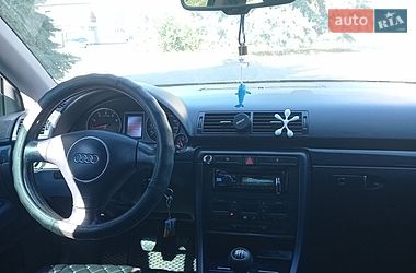 Седан Audi A4 2003 в Лубнах