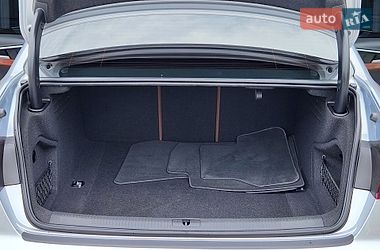 Седан Audi A4 2022 в Вінниці