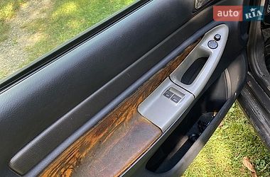 Седан Audi A4 1996 в Іспасі