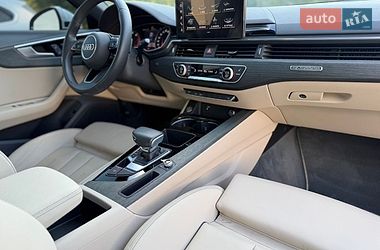 Седан Audi A4 2020 в Киеве