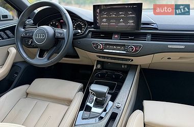 Седан Audi A4 2020 в Киеве
