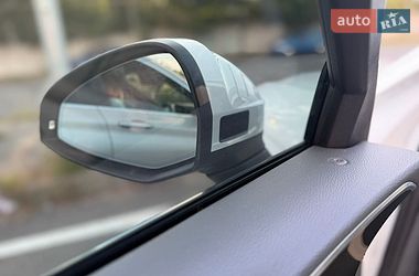 Седан Audi A4 2020 в Киеве