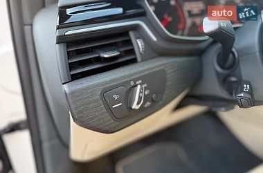 Седан Audi A4 2020 в Киеве