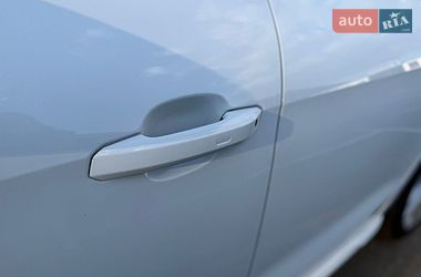 Седан Audi A4 2020 в Киеве