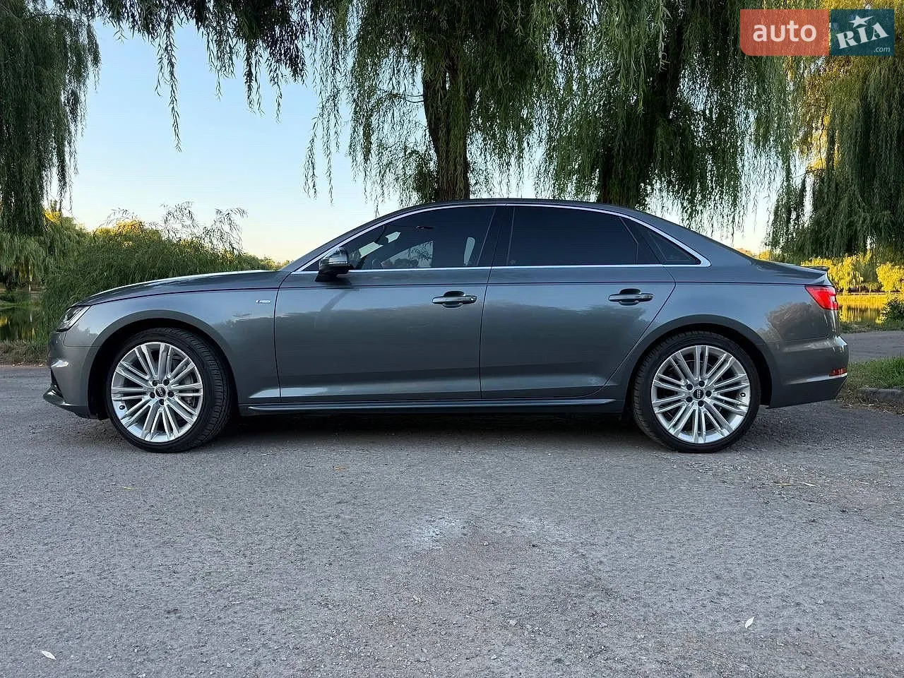 2016 Audi A4 - мініатюра 22