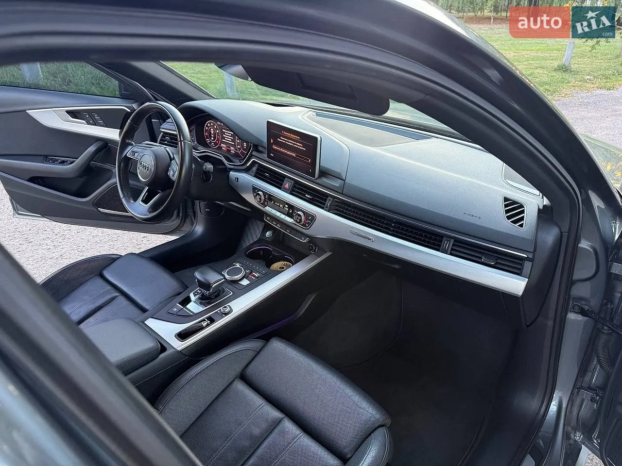 2016 Audi A4 - мініатюра 48