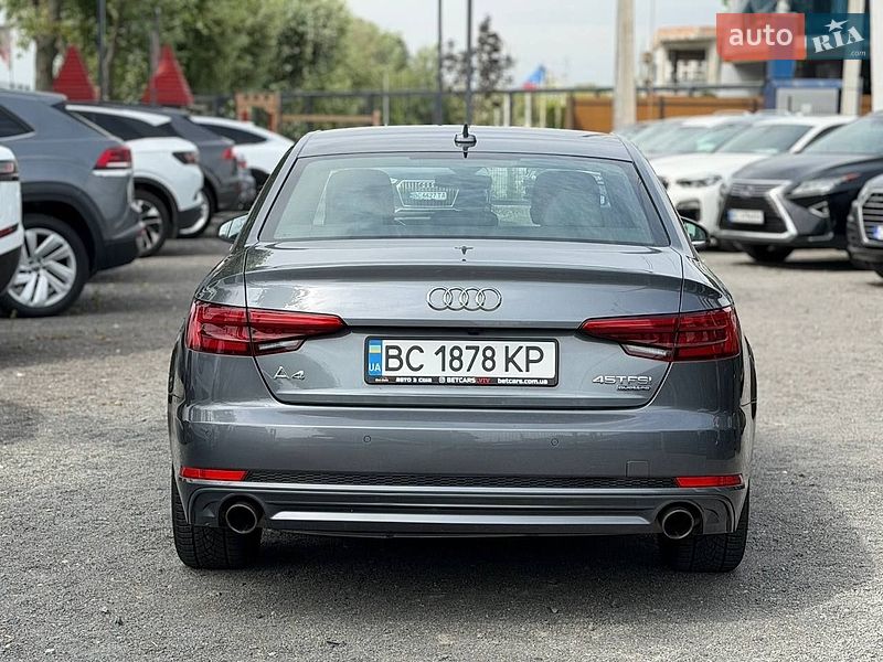 Седан Audi A4 2016 в Львове