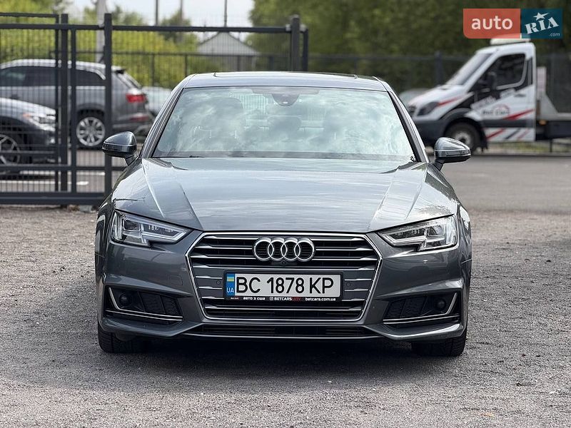 Седан Audi A4 2016 в Львове