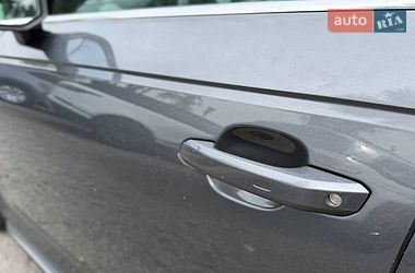 Седан Audi A4 2016 в Львове