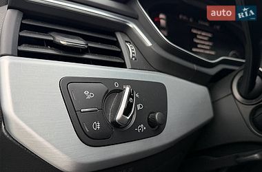 Седан Audi A4 2016 в Львове