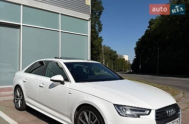 Седан Audi A4 2016 в Виннице