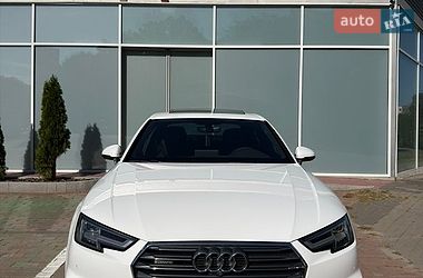 Седан Audi A4 2016 в Виннице