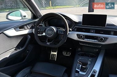 Седан Audi A4 2016 в Виннице