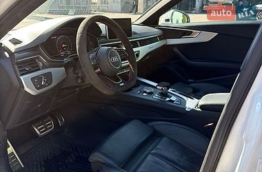 Седан Audi A4 2016 в Виннице