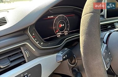 Седан Audi A4 2016 в Виннице