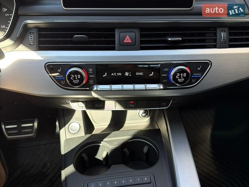 Седан Audi A4 2016 в Виннице