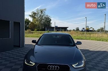 Седан Audi A4 2015 в Самборе