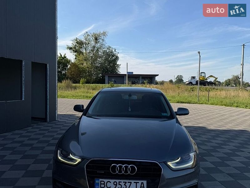 Седан Audi A4 2015 в Самборе