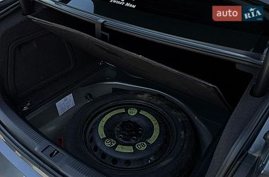 Седан Audi A4 2015 в Самборі