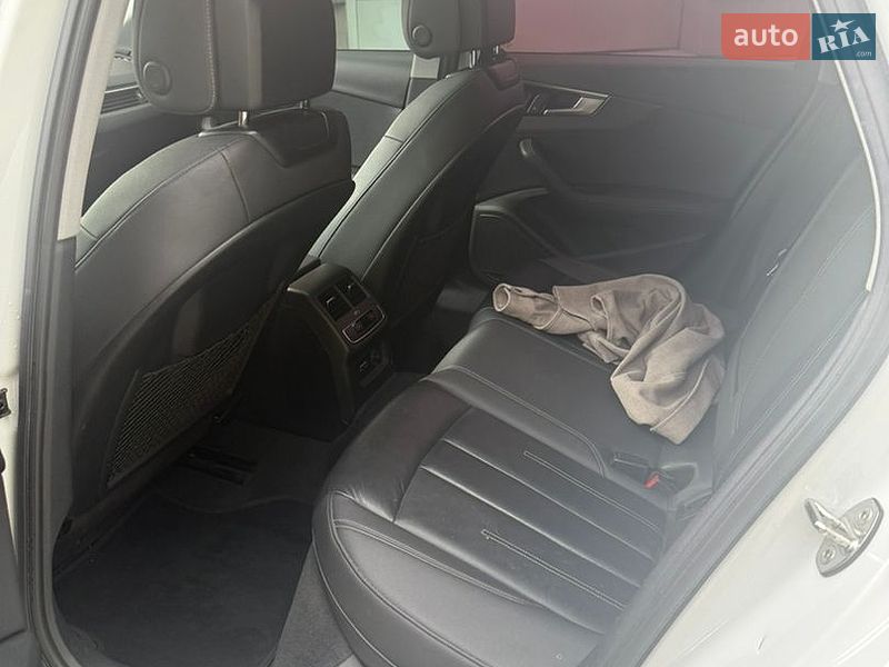 Седан Audi A4 2020 в Львове фото 10 Седан Audi A4 2020 в Львове