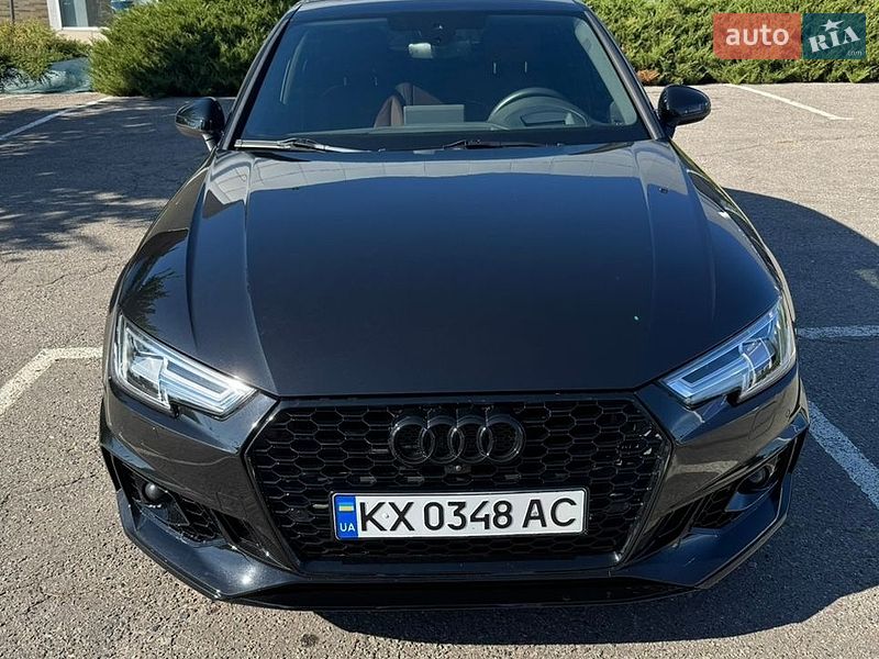 Седан Audi A4 2019 в Киеве