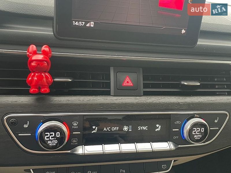 Седан Audi A4 2016 в Луцке
