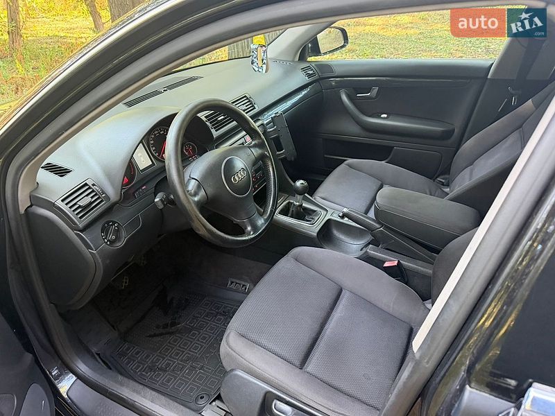 Универсал Audi A4 2003 в Золотоноше