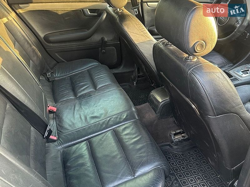 Универсал Audi A4 2002 в Виноградове