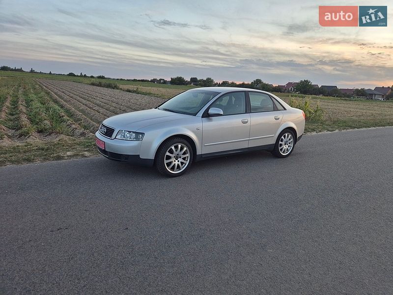 Седан Audi A4 2003 в Луцьку