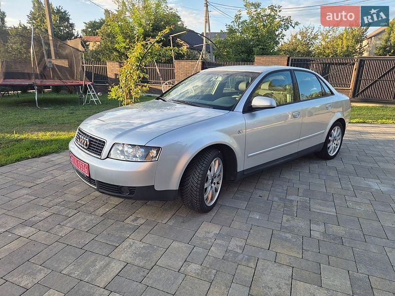 Седан Audi A4 2003 в Луцьку