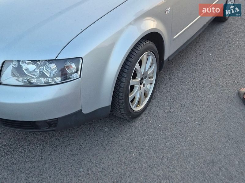 Седан Audi A4 2003 в Луцьку
