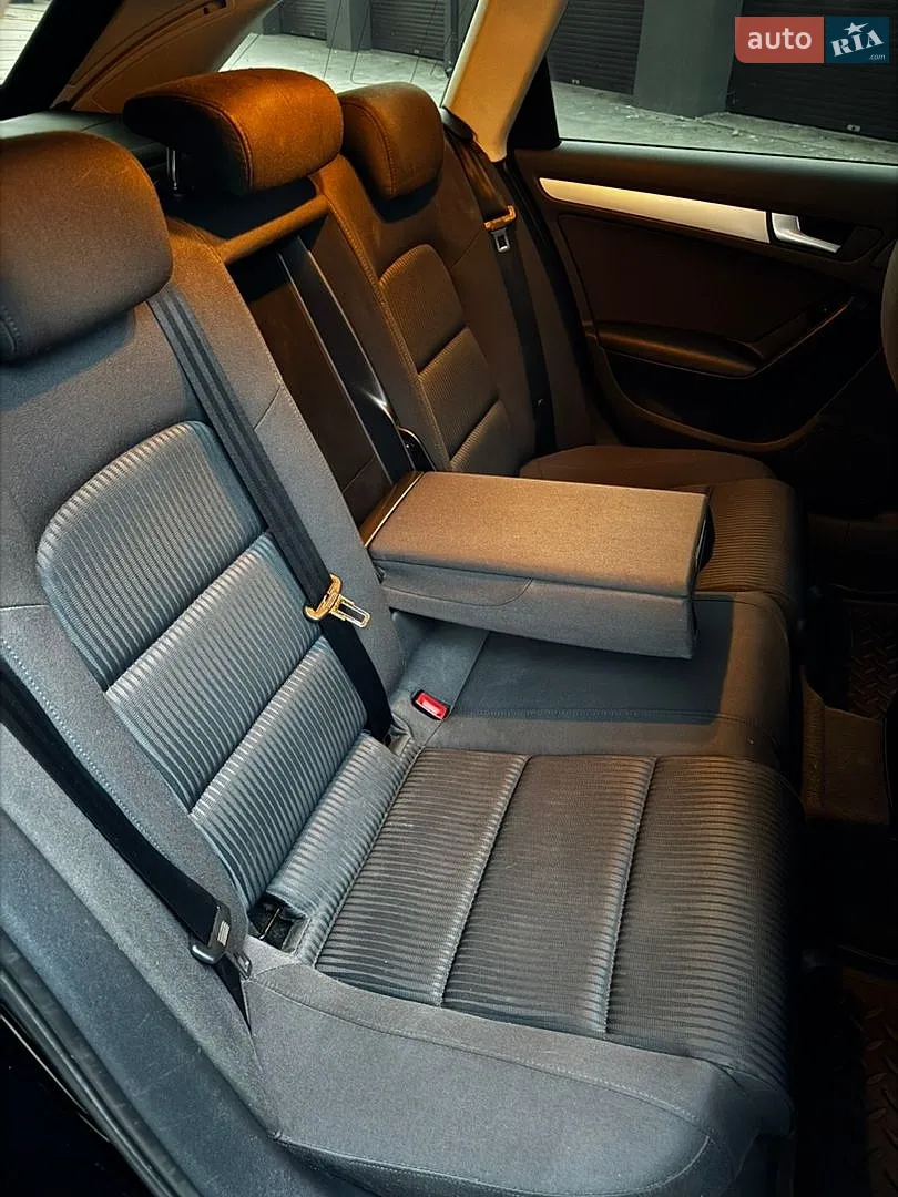 2011 Audi A4 - мініатюра 28