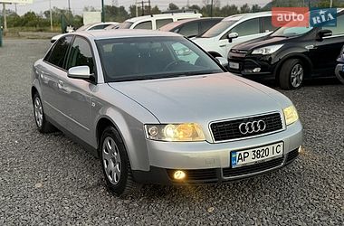 Седан Audi A4 2002 в Хусте