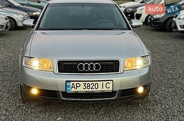 Седан Audi A4 2002 в Хусте