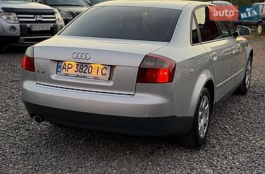 Седан Audi A4 2002 в Хусте