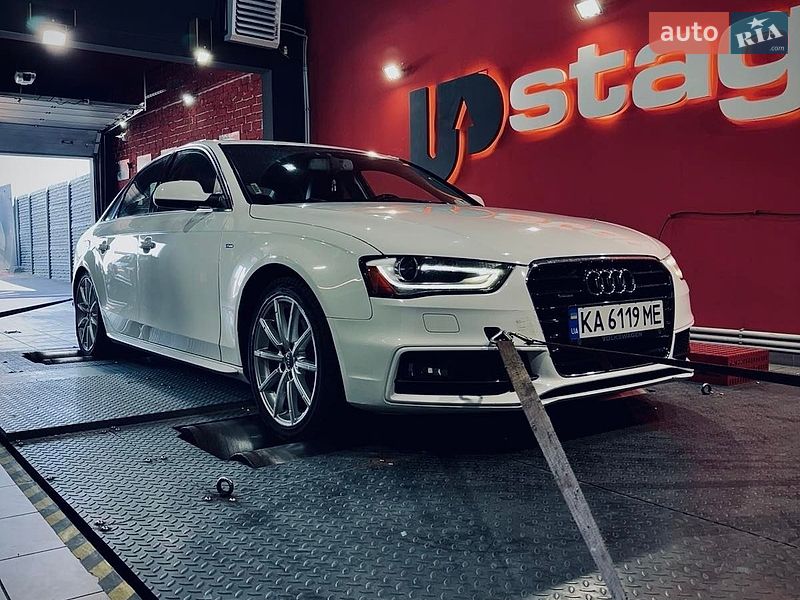 Седан Audi A4 2013 в Киеве