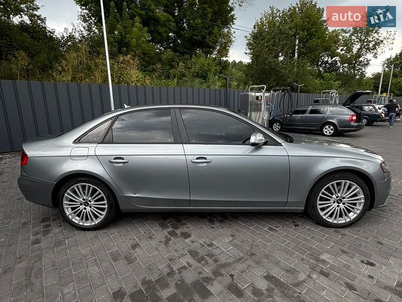 Седан Audi A4 2010 в Вінниці
