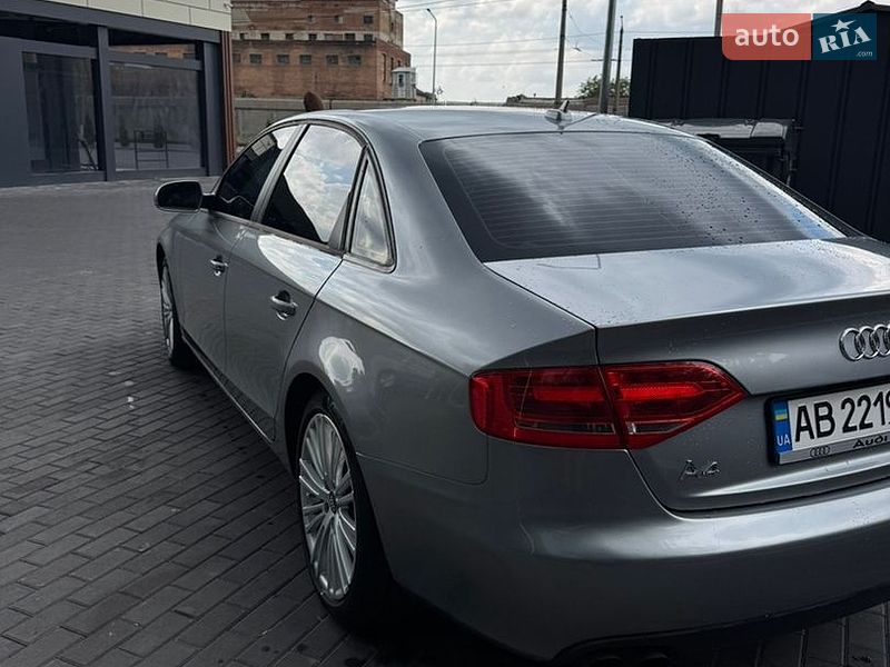 Седан Audi A4 2010 в Вінниці