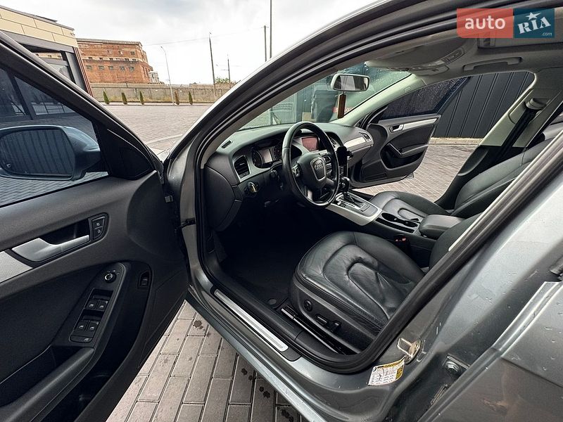 Седан Audi A4 2010 в Вінниці