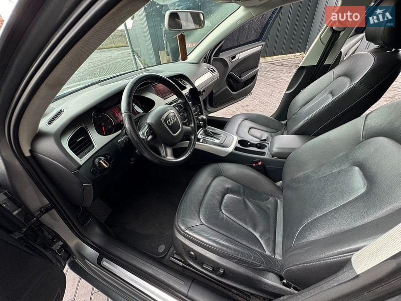 Седан Audi A4 2010 в Вінниці