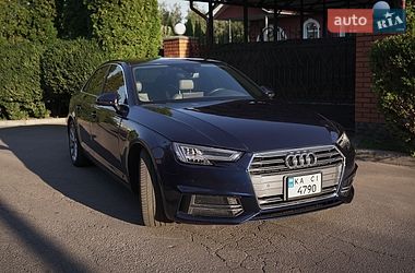 Седан Audi A4 2019 в Киеве