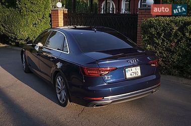 Седан Audi A4 2019 в Киеве