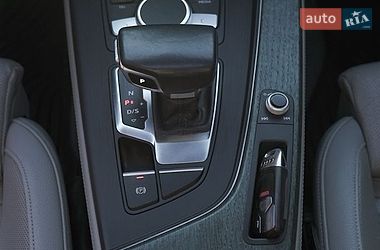 Седан Audi A4 2019 в Киеве