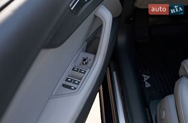 Седан Audi A4 2019 в Киеве