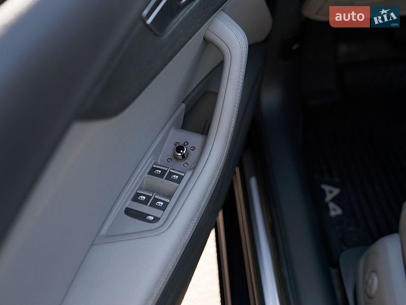 Седан Audi A4 2019 в Киеве