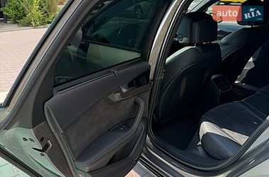 Універсал Audi A4 2019 в Києві