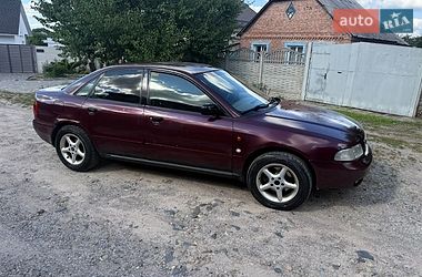 Седан Audi A4 1995 в Харькове