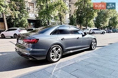 Седан Audi A4 2022 в Харкові